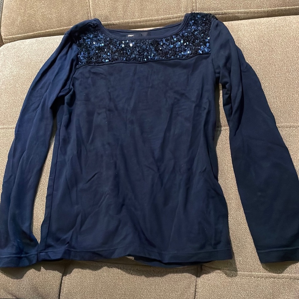 Gap kids sequin blue T-shirt size 6-7